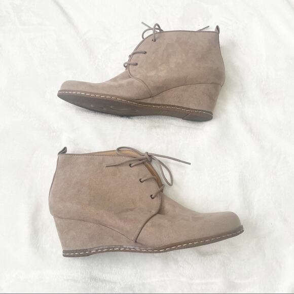 Franco Sarto Annabelle tan lace top wedge booties ankle size 9.5 heel suede - Picture 5 of 8
